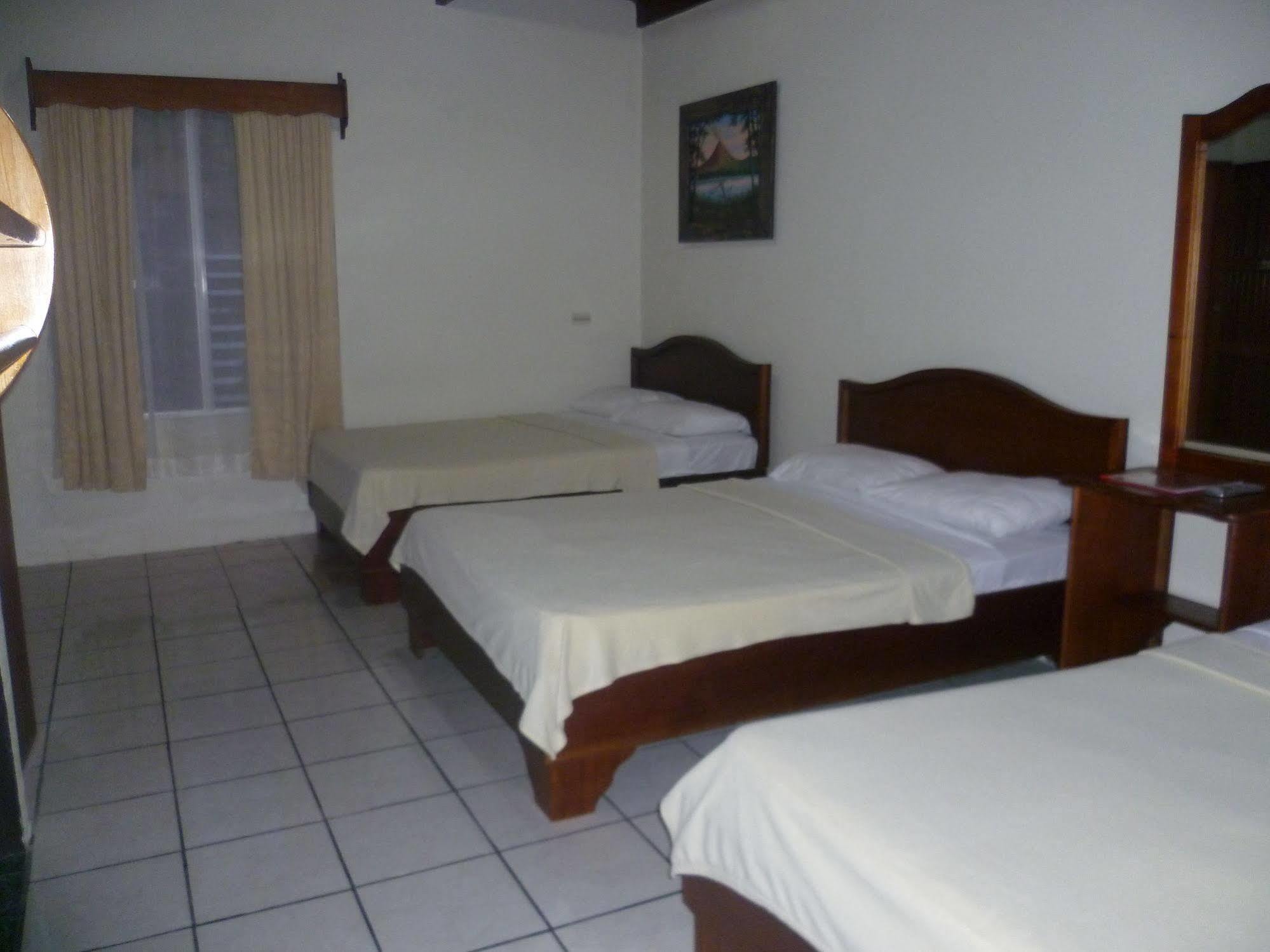 Hotel Destinos Arenal La Fortuna Luaran gambar