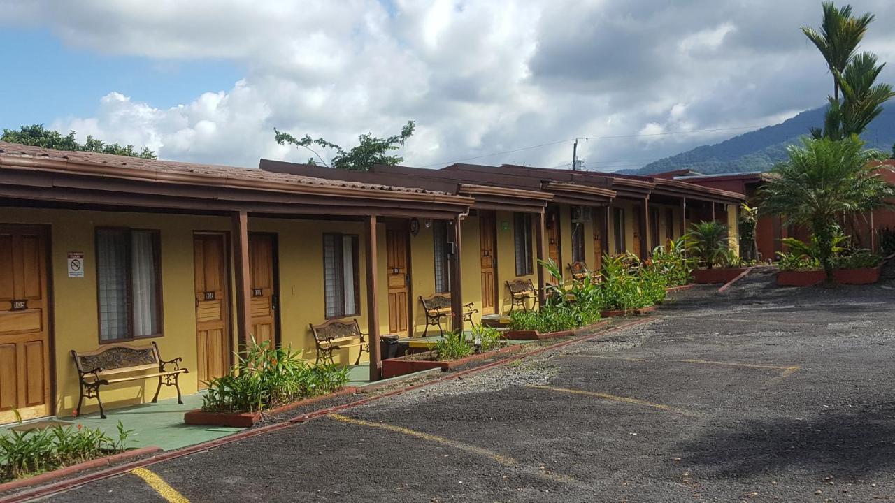 Hotel Destinos Arenal La Fortuna Luaran gambar