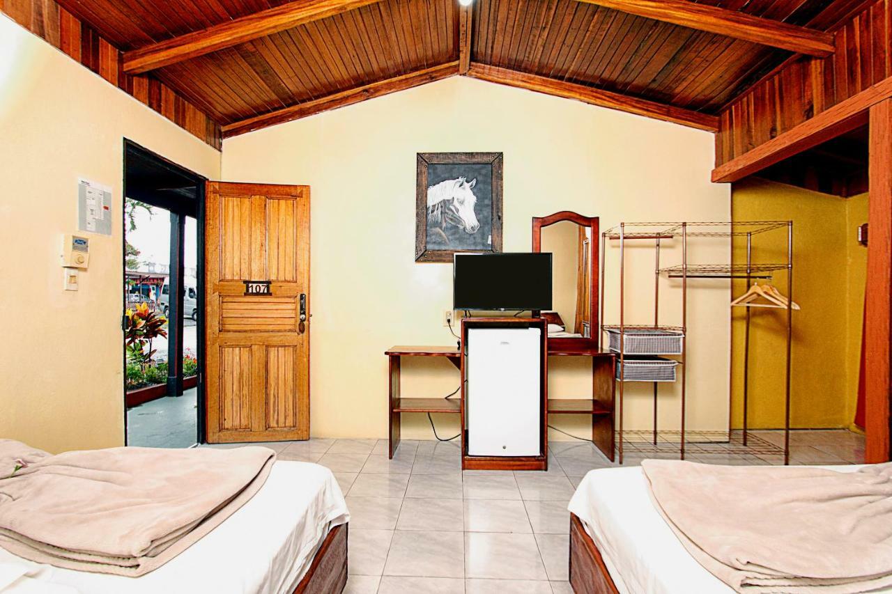 Hotel Destinos Arenal La Fortuna Luaran gambar